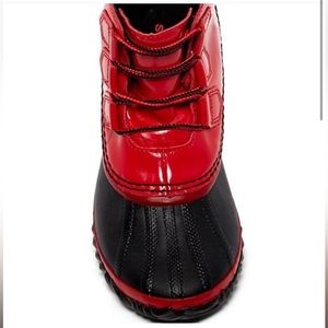 Sorel Red Out and About boots